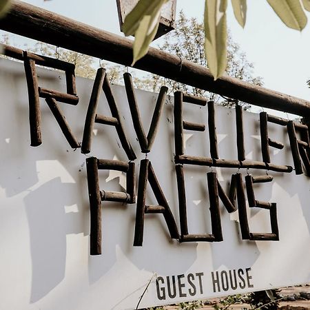 A Traveller'S Palm 호텔 팔라보르와 외부 사진